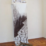 Lourdes Sakotani - instalação xilogravura